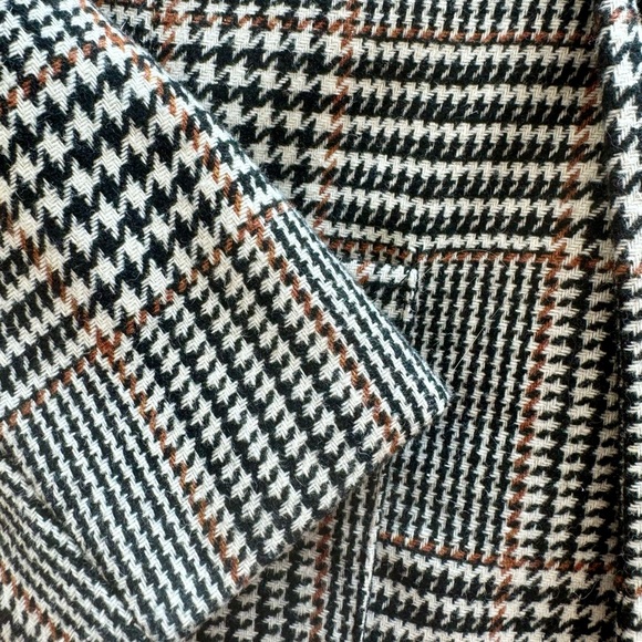 H&M Double Button Houndstooth Blazer Jacket (Size US 8) - Picture 3 of 7